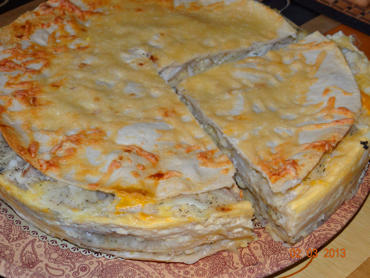 Слоёный пирог с окунем, пшеном и итальянскими лепёшками