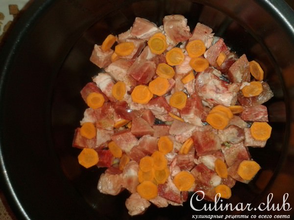 Мясо с грибами и картофелем в МУЛЬТИВАРКЕ