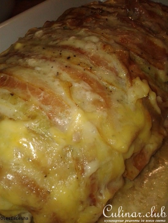 "Голубец"...мясной рулет под нежным сливочным соусом)))