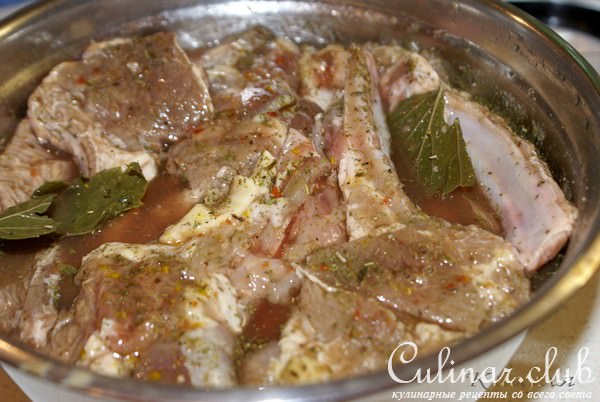 Баранья корейка запечённая с овощами