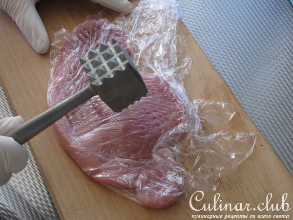 Свинина в сахаре с яблоками по-китайски 
