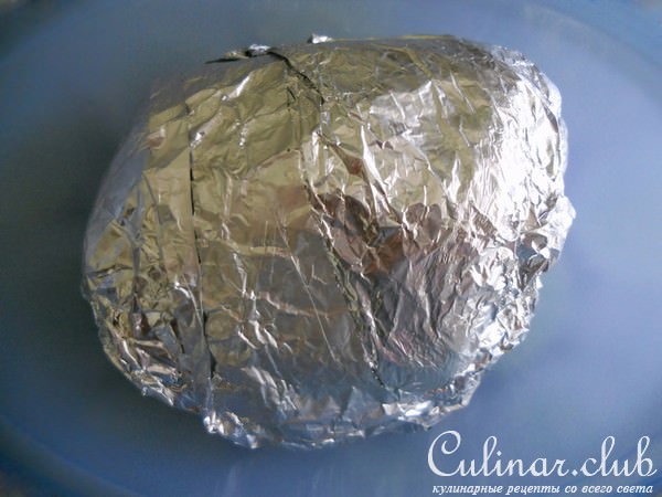 Запеченная свиная шейка с дыней