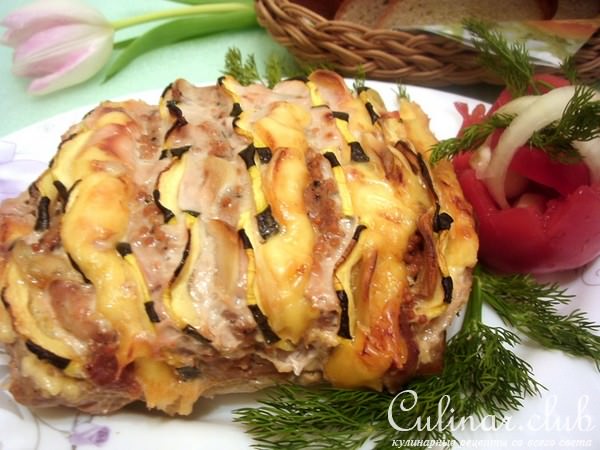 Гармошка пикантная из маринованной свинины.