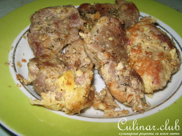 Мясо жареное, очень нежное и сочное.