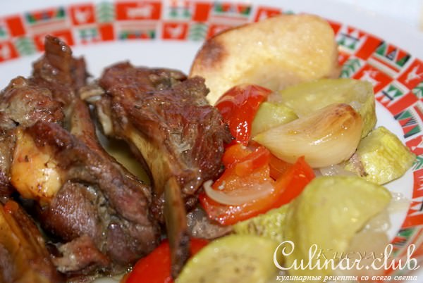 Баранья корейка запечённая с овощами