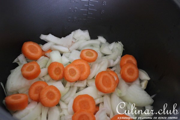 Мясное рагу с фасолью