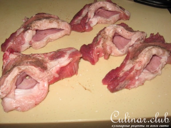 Фаршированное мясо в гранатовом соусе