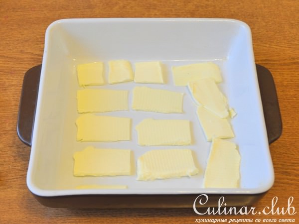 Картофель с мясом под белым соусом