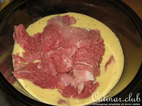 Мясо жареное, очень нежное и сочное.