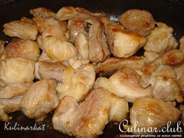 Свинина с морской капустой