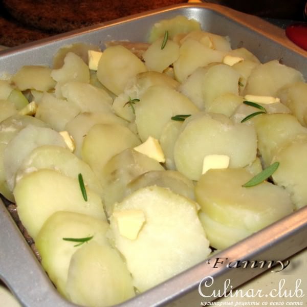 Мясо под картофельной крышкой