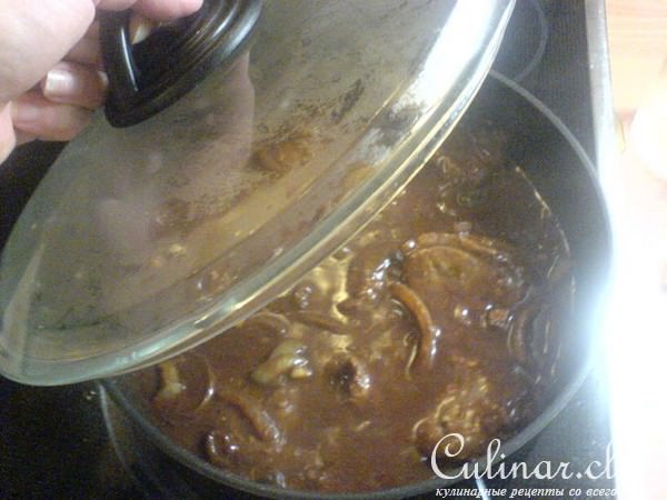 луковая говядина и шпецле