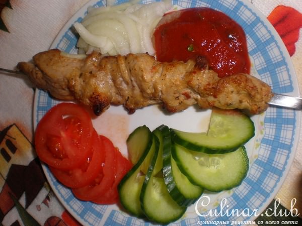 Шашлык и закуска к нему 