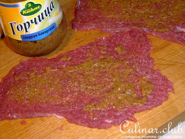 Телячьи рулетики в сальнике (Дуэль)