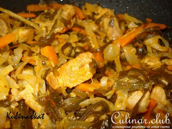 Свинина с морской капустой