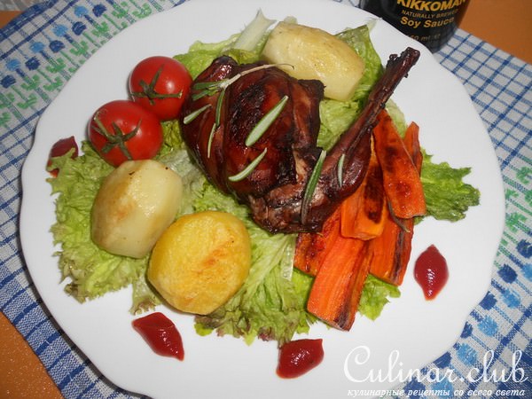 Кролик с пряными травами и овощами