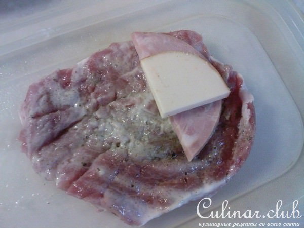 Кармашки с секретом под соусом