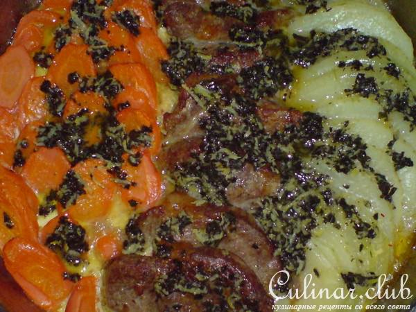 Мясо с овощами под базиликово-лимонным маслом