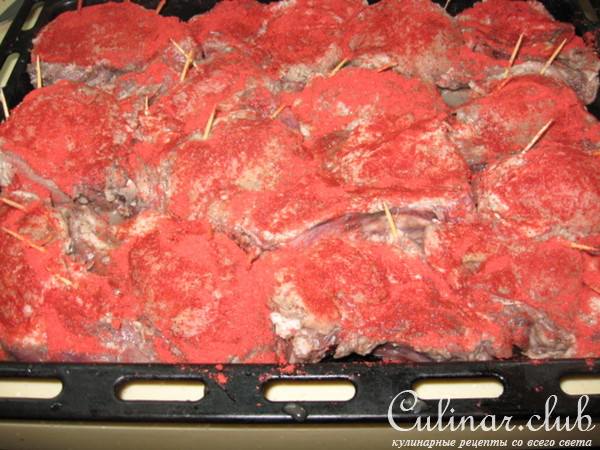Фаршированное мясо в гранатовом соусе