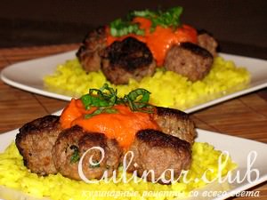 Мясные фрикадельки с соусом из запечённой паприки (Polpettine con salsa peperone)
