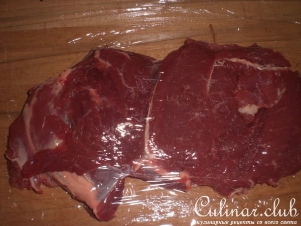 Плечо молодого барашка фаршированное пастой "Орзо", кедровыми орешками и сухофруктами