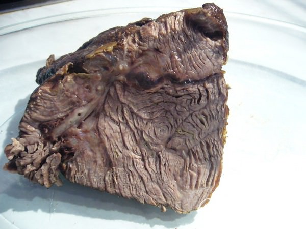 Тушеная говядина с перечным соусом