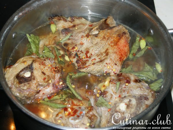 Баранья шейка с овощами.