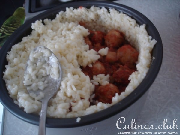 Timbale из риса с фрикадельками 