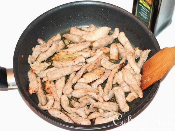 Мясное рагу с итальянским акцентом 