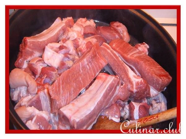 СВИНЫЕ РЕБРЫШКИ С КВАШЕНОЙ КАПУСТОЙ ПО ВЕНГЕРСКИ—TOROS KPOSZTA