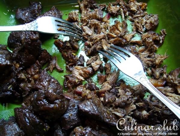 Пармантье из баранины с тыквой и сливами