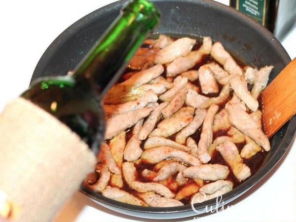 Мясное рагу с итальянским акцентом 