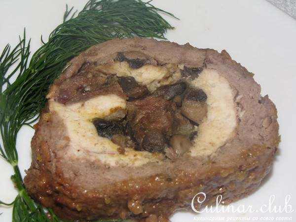Рулет "Праздничный" из говядины и куриного филе