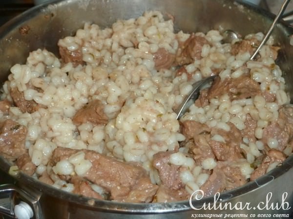 Перловая каша с говядиной в съедобном горшке