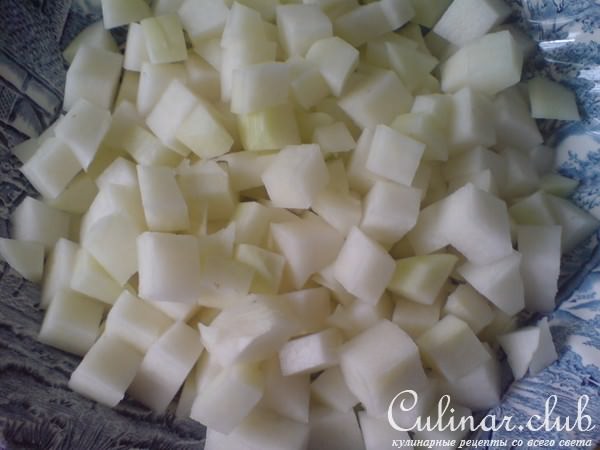 Шнитцель с соусом из кольраби
