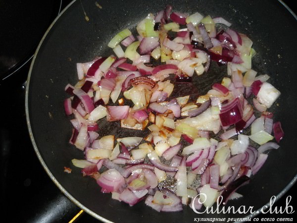 Баранина с курагой и черносливом