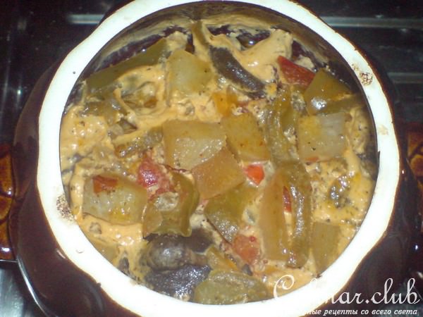 Мясо-овощное ассорти в горшочке