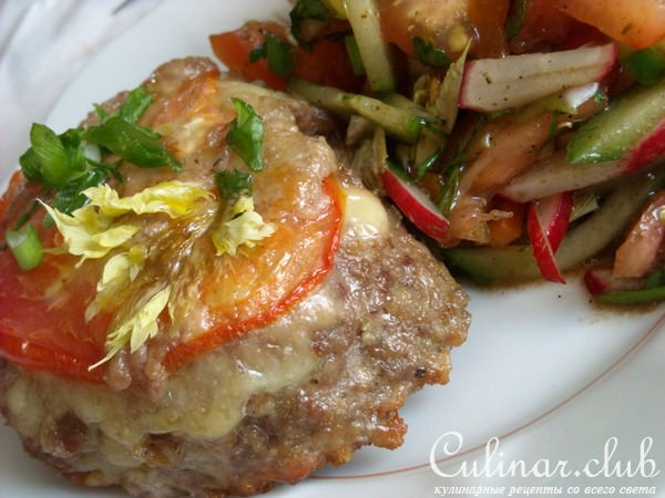 "Мясное гнездо" с помидорами