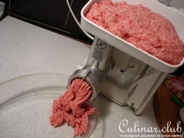 Домашняя мортаделла с оливками.