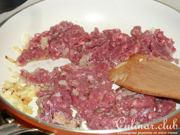 Киббех (или "каша" с мясом и булгуром из Бейрута)