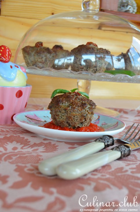 "Маффины" из говядины с томатным соком