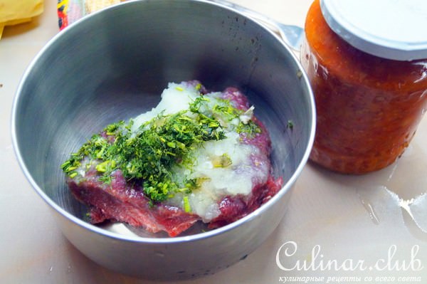 Мясные шарики, тушёные с фасолью. Обед выходного дня.