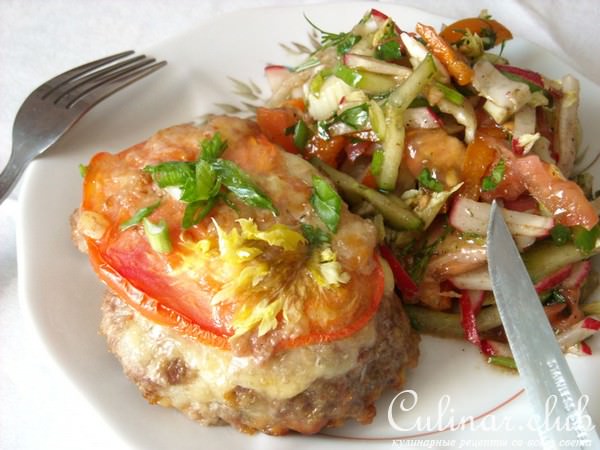 "Мясное гнездо" с помидорами