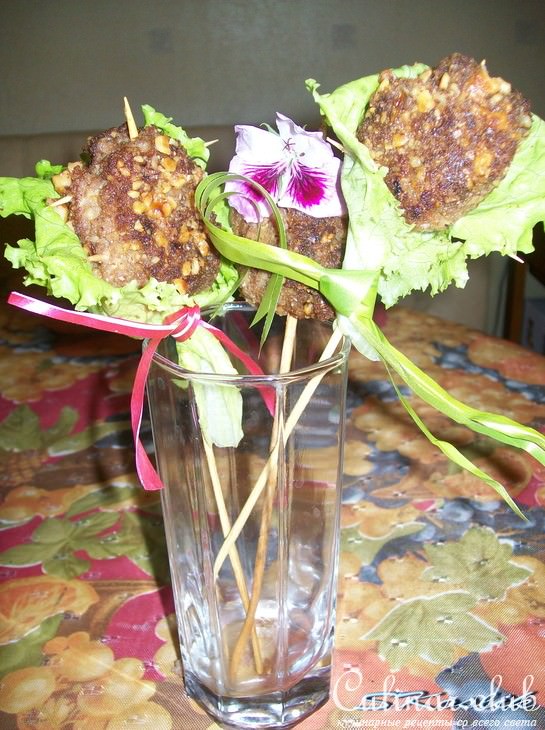 Фрикадельки с орешками