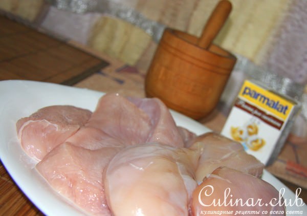 Нежнейшее суфле с козьим сыром и зеленым лучком.