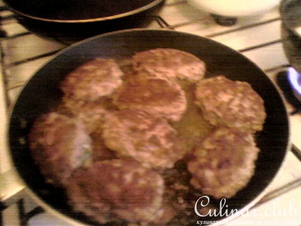 Зразы с зелёным луком и яйцом