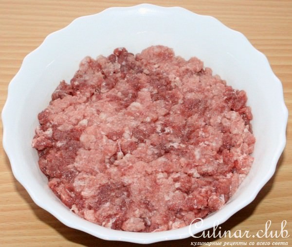 Вареники с мясом,брокколи и соевым соусом