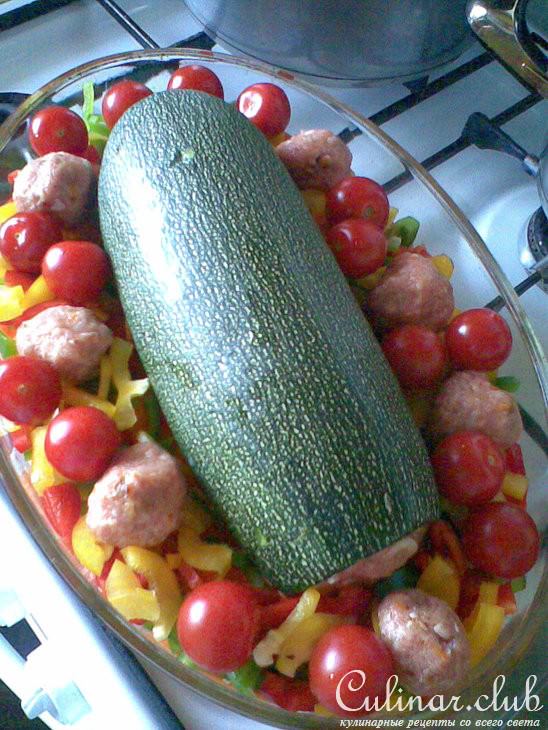 Цуккиния фаршированная