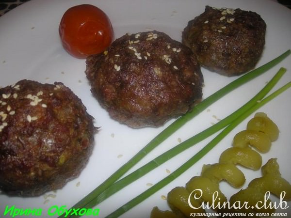 Мясо-кабачковые маффины с начинкой