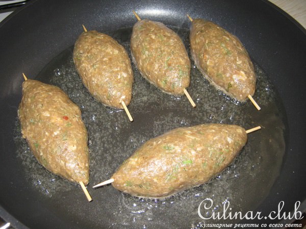 Котлетки восточные на шпажках.-(kebab chobi)